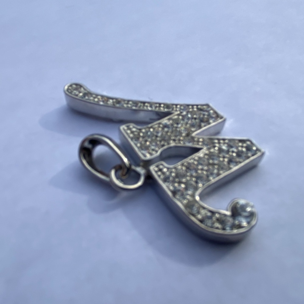 “W”  Rhinestone Keychain - Picture 3 of 6